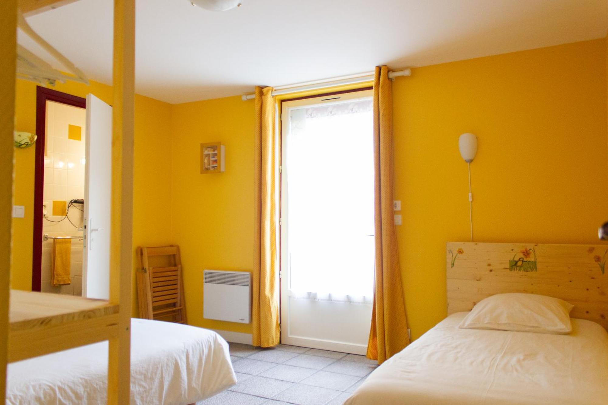 Chambres D'Hotes Au Grillon Dort Moustey Exteriör bild