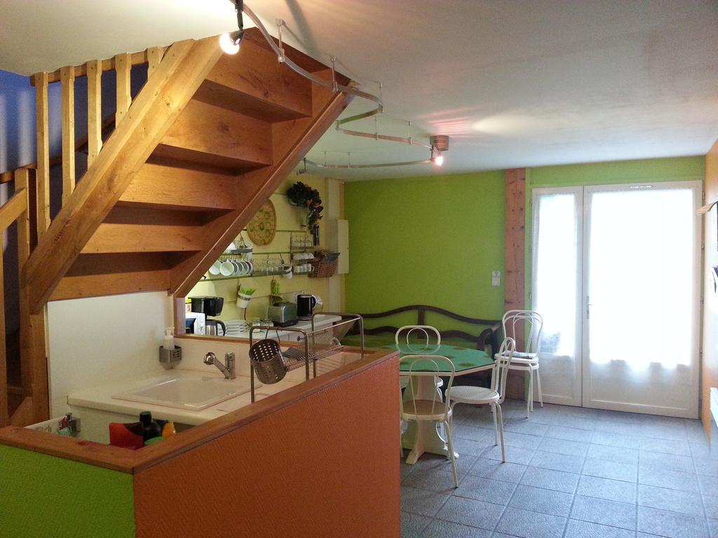 Chambres D'Hotes Au Grillon Dort Moustey Exteriör bild