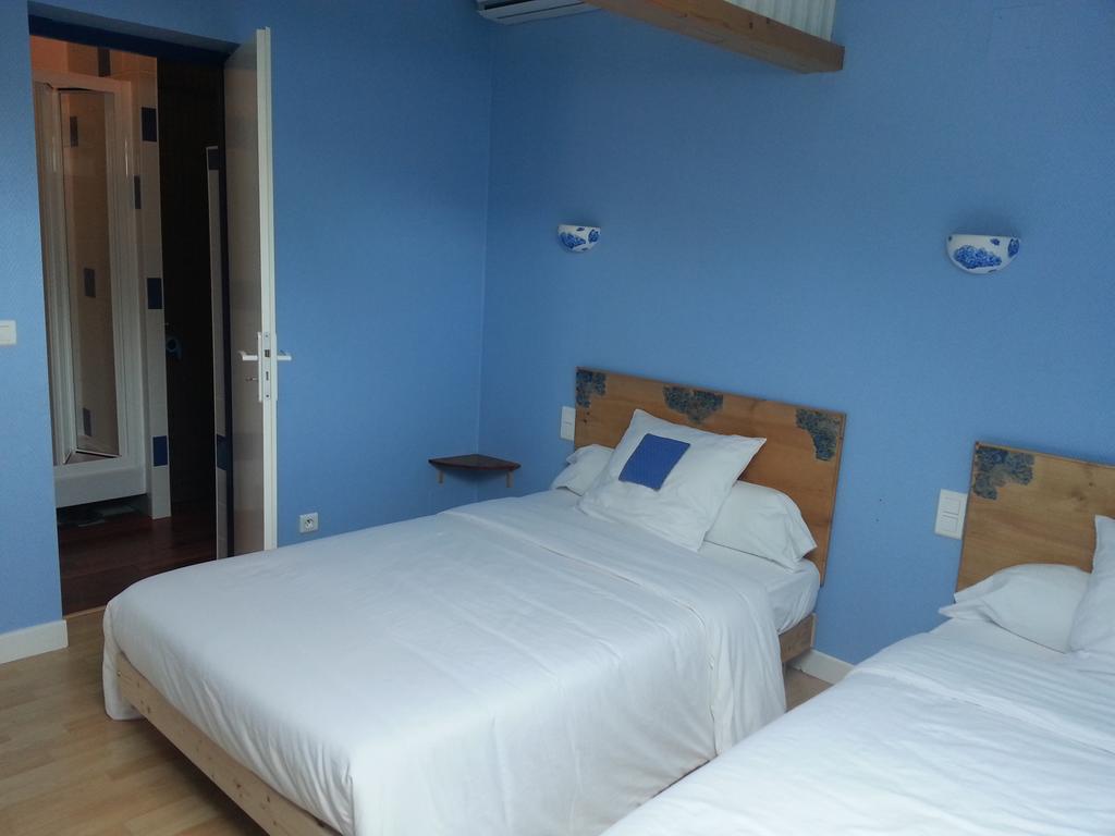 Chambres D'Hotes Au Grillon Dort Moustey Rum bild