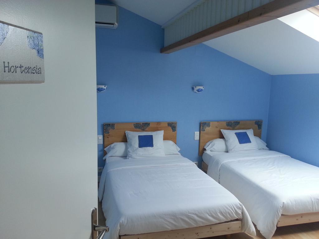 Chambres D'Hotes Au Grillon Dort Moustey Rum bild