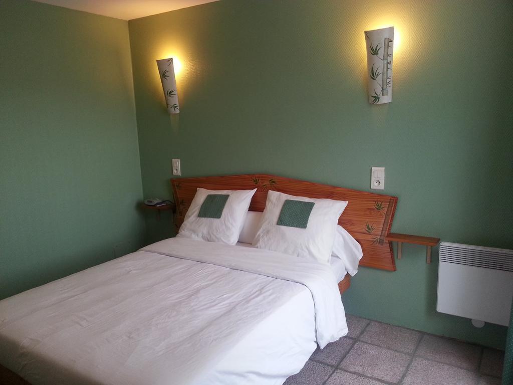 Chambres D'Hotes Au Grillon Dort Moustey Exteriör bild