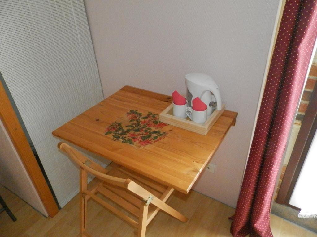Chambres D'Hotes Au Grillon Dort Moustey Rum bild